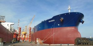 US blacklists four shipowners