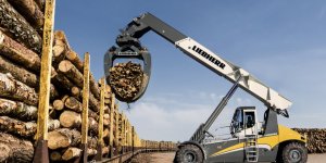 Liebherr enlarges reachstacker portfolio