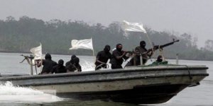 Pirates kidnap four Greek sailors in Togo