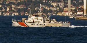 3 killed after fishing boat collides with oil tanker in Istanbul